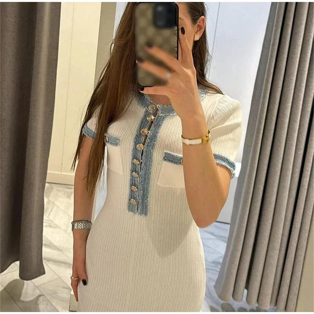 Elegant Knit Maxi Dress Chic O-neck Short Sleeve Twirly Threads