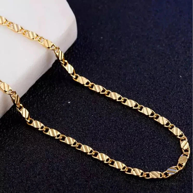 18k Gold Necklace Twirly Threads