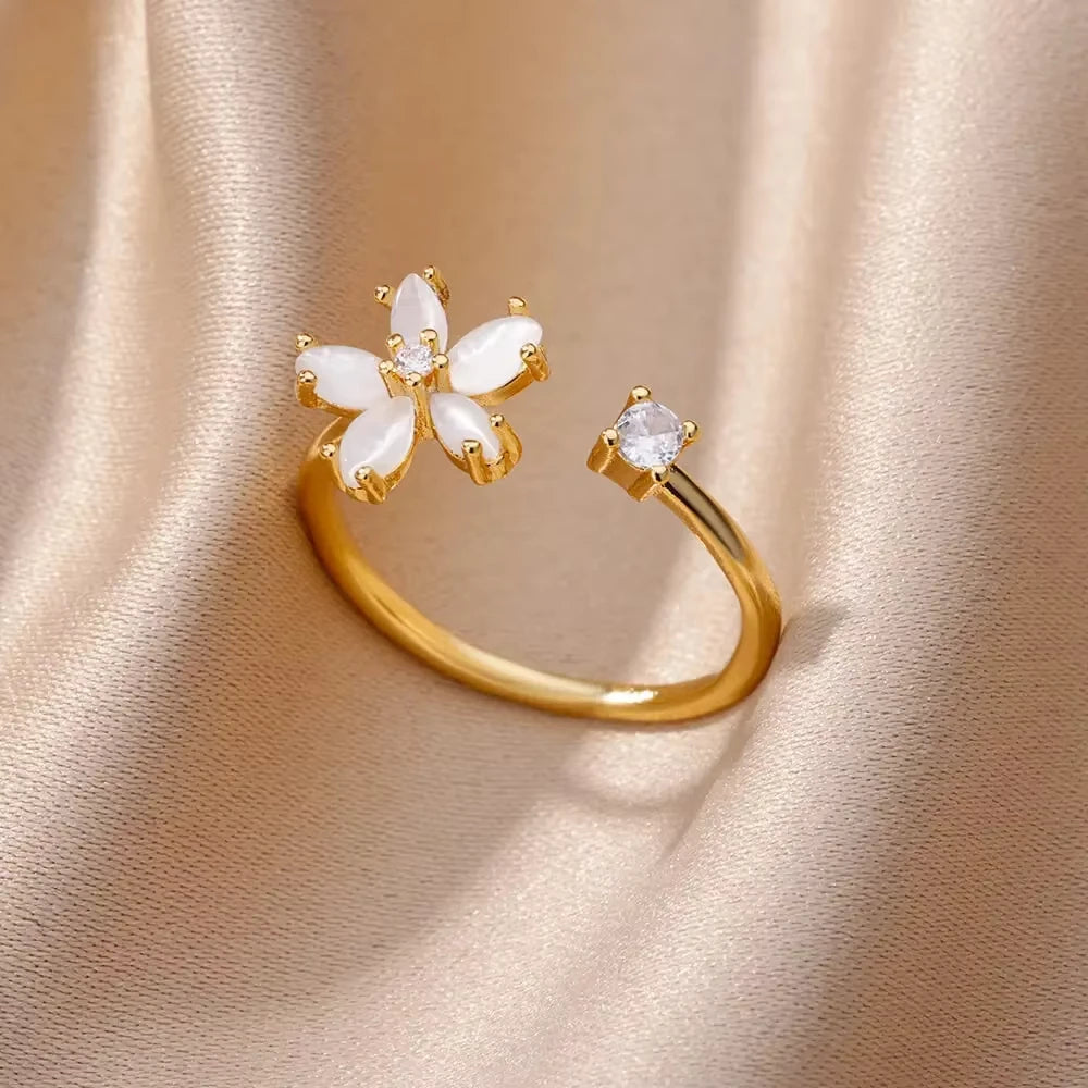Luxury Zircon Rings Twirly Threads