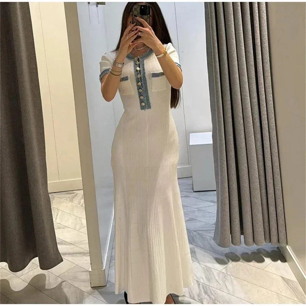 Elegant Knit Maxi Dress Chic O-neck Short Sleeve Twirly Threads