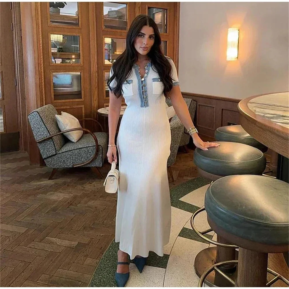 Elegant Knit Maxi Dress Chic O-neck Short Sleeve Twirly Threads