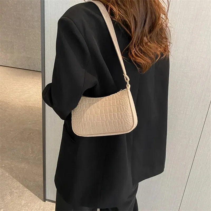 Retro Gentle Temperament Small Square Bag Twirly Threads