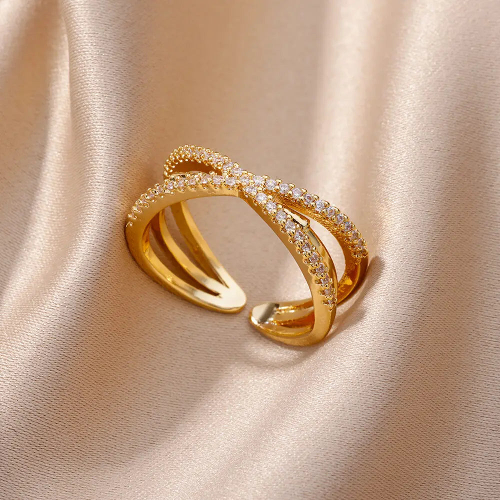 Luxury Zircon Rings Twirly Threads